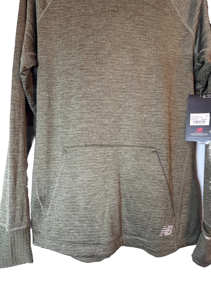 NUEVO CON ETIQUETAS New Balance Heat Grid Sudadera con Capucha Mecha Mujer’s Med Camuflaje Hunter Verde WT03255-NG1 Foto 2 de 4