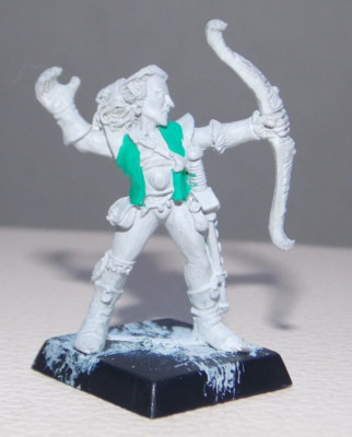 WOOD ELF ARCHER WARHAMMER FANTASY VINTAGE UNDERCOATED