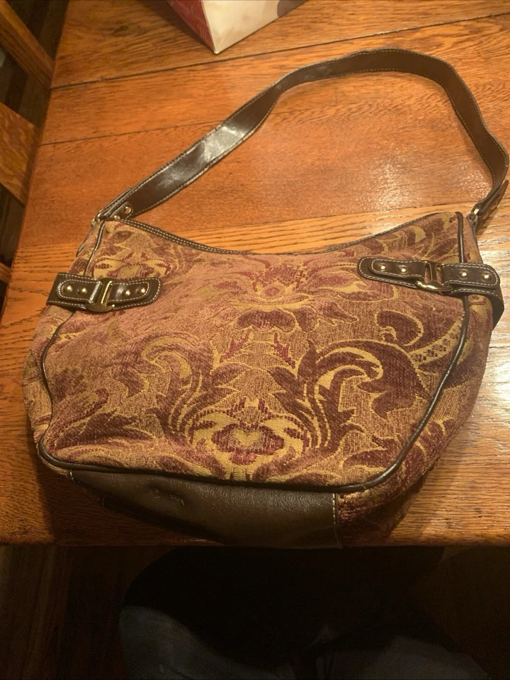 Etienne Aigner Women's Vintage Hobo Shoulder Bag - Image 4 of 4