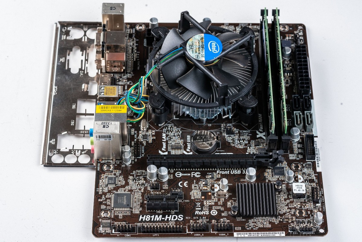 ASRock H81M-HDS LGA1150 MicroATX Intel H81 Motherboard 8GB DDR3 i3