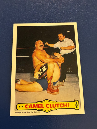 Camel Clutch #49 card