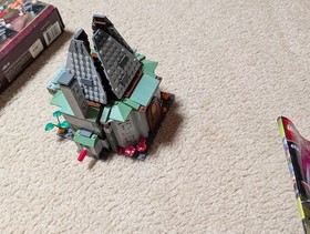 LEGO ** Harry Potter ** Hagrid's Hut #4838  ** Pre-owned As Is