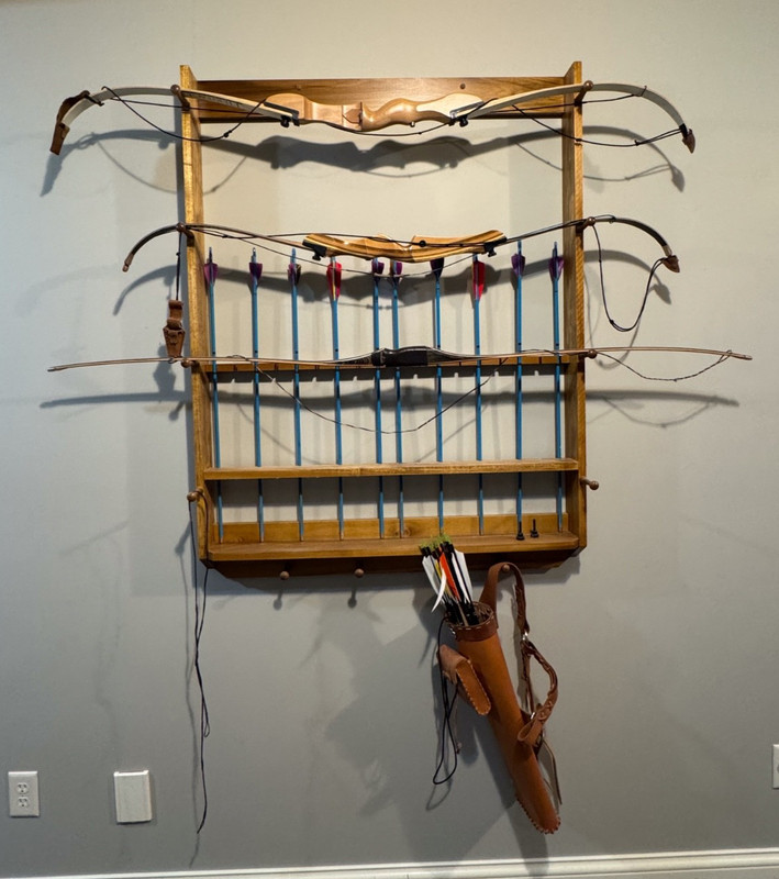 Poplar Wood Archery Bow and Arrow Hanging Storage and Display Rack