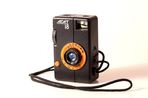 AGAT 18 18K Working USSR Vintage Half-Frame 35mm Camera Industar-104 Soviet Lens