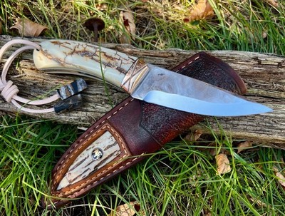 Outdoor Jagd Messer  Taschenmesser Unikat Fossiler Griff  Stoß  Lederscheide