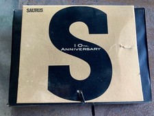 Saurus 10th Anniversary Model Collectible 10-Year Commemorative Used