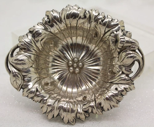 Antique REED & BARTON .925 Sterling Silver LES CINQ FLEURS PETUNIA NUT DISH