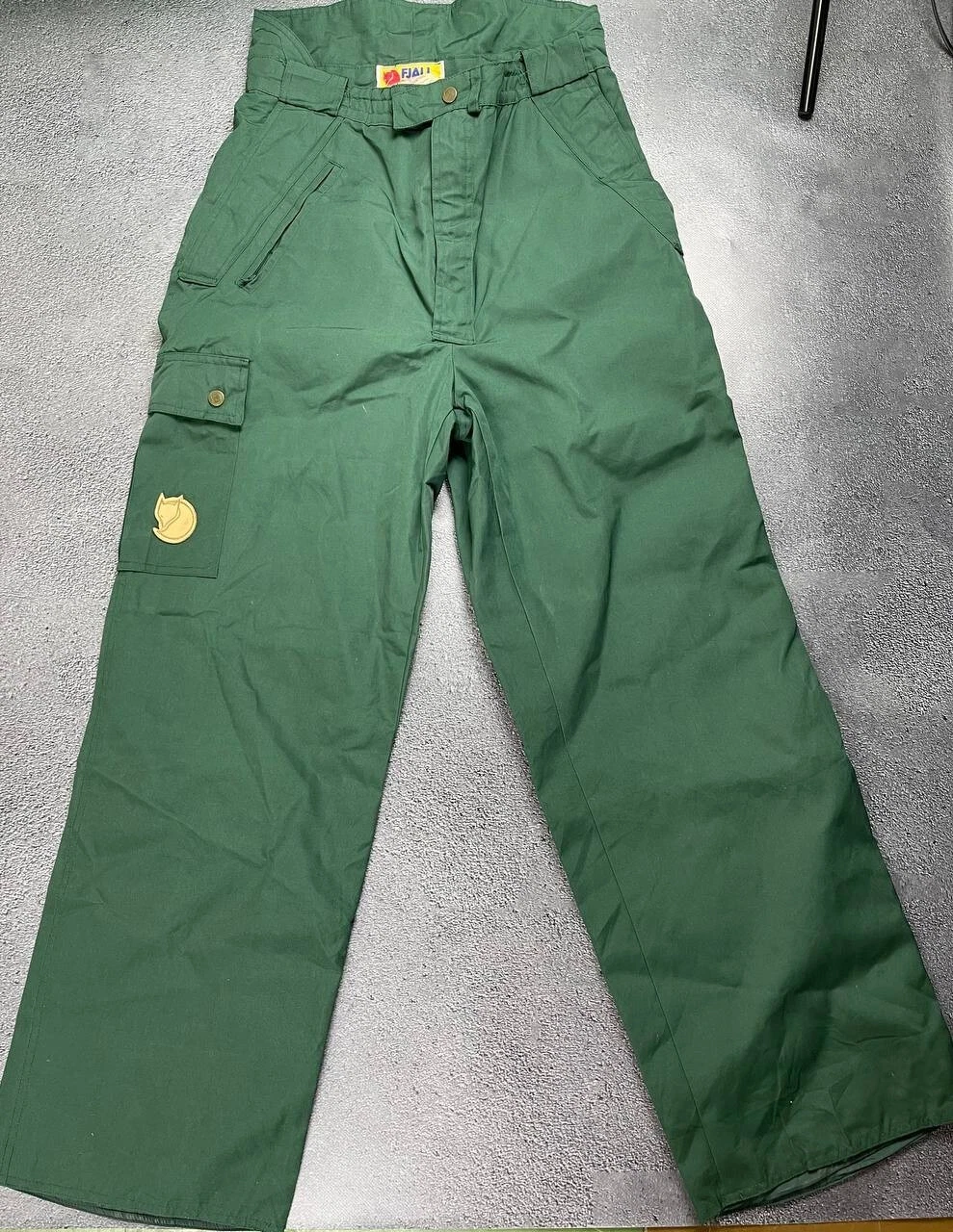 Vintage Fjallraven Vagge Byxa Ski Green Pants Trousers Size L
Opens in a new window or tab