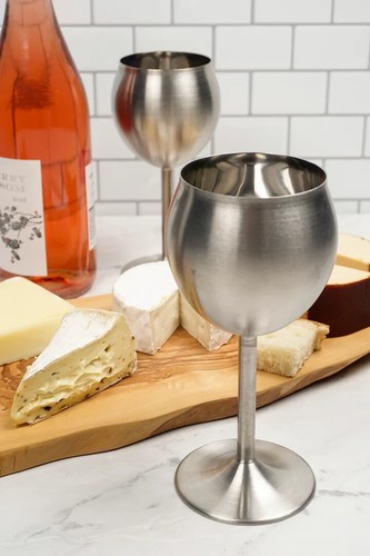 Wine Glass Set Of 2 Beautiful Satin Finish Exterior, Mirror Interior - Picture 7 of 9