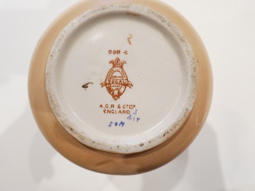 Art Nouveau Crown Ducal blush vase - Picture 3 of 3