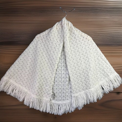 True Vintage Woodward Lothrop Shawl 1960 White Large Soft Delicate Romantic