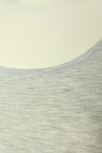 H&M BASIC Camiseta Básico Mujeres Talla EU 34 gris claro look casual - Imagen 3 de 5