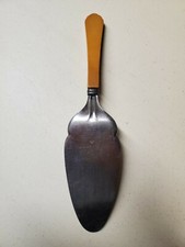 Vintage Stainless Pie Cake Pastry Server, Caramel Resin Handle w/ Flower Stencil