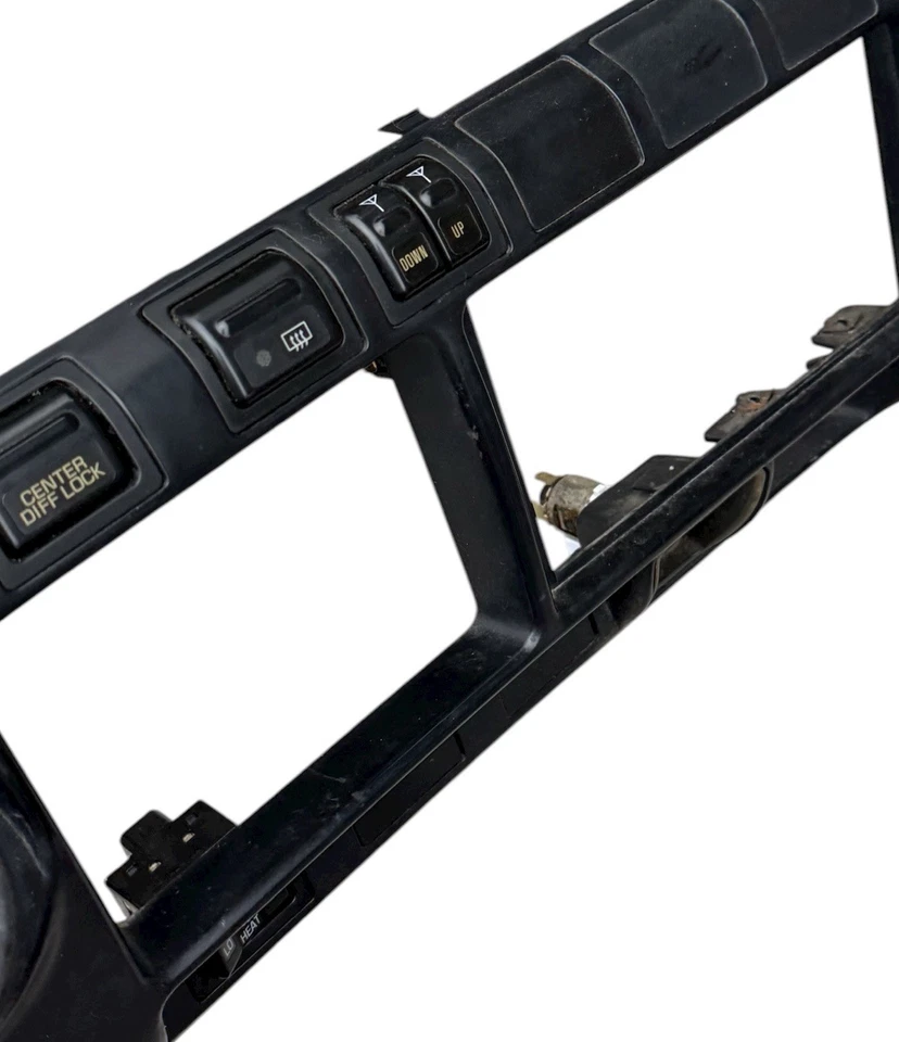 Cubierta del panel de instrumentos inferior para Toyota Land Cruiser 91-94 Foto 2 de 4