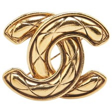 Chanel Matelasse Coco Mark Brooch Women Gold One Size