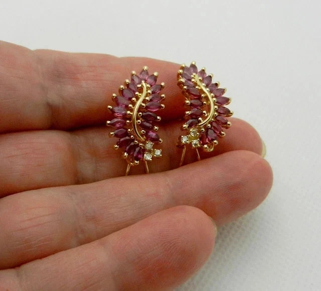 Pendiente Cluster Mujer Chapado en Oro Amarillo 14K Corte Marquesa Simulado Rubí/Diamante Foto 2 de 4