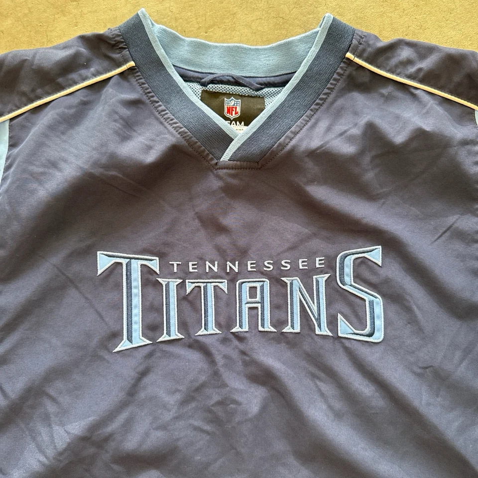 Vintage NFL Tennessee Titans Pullover Nylon Windbreaker Embroidered V Neck L - Image 3 of 4