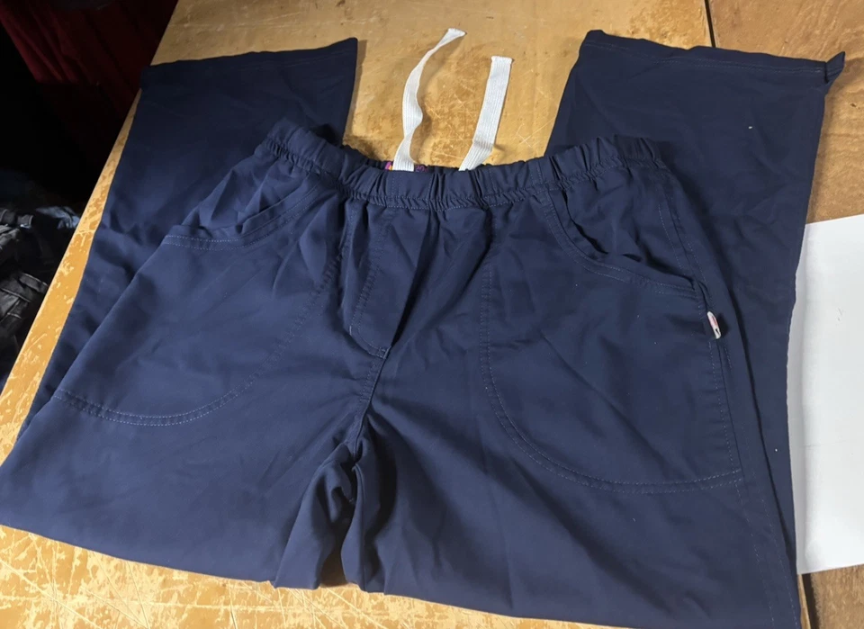 Pantalones Médicos Urbane Ultimate Azul Marino Pierna Acampanada Mujer PMD Petite Medianos 9306 Foto 2 de 4