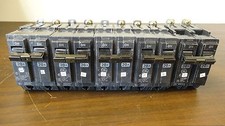 Lot of 12 GE 20 Amp 1-Pole THQL Plug-In 120/240V Circuit Breaker