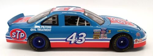 Ertl 1/18 Scale Diecast 7801 - Pontiac #43 Richard Petty STP Bobby Hamilton - Picture 3 of 5