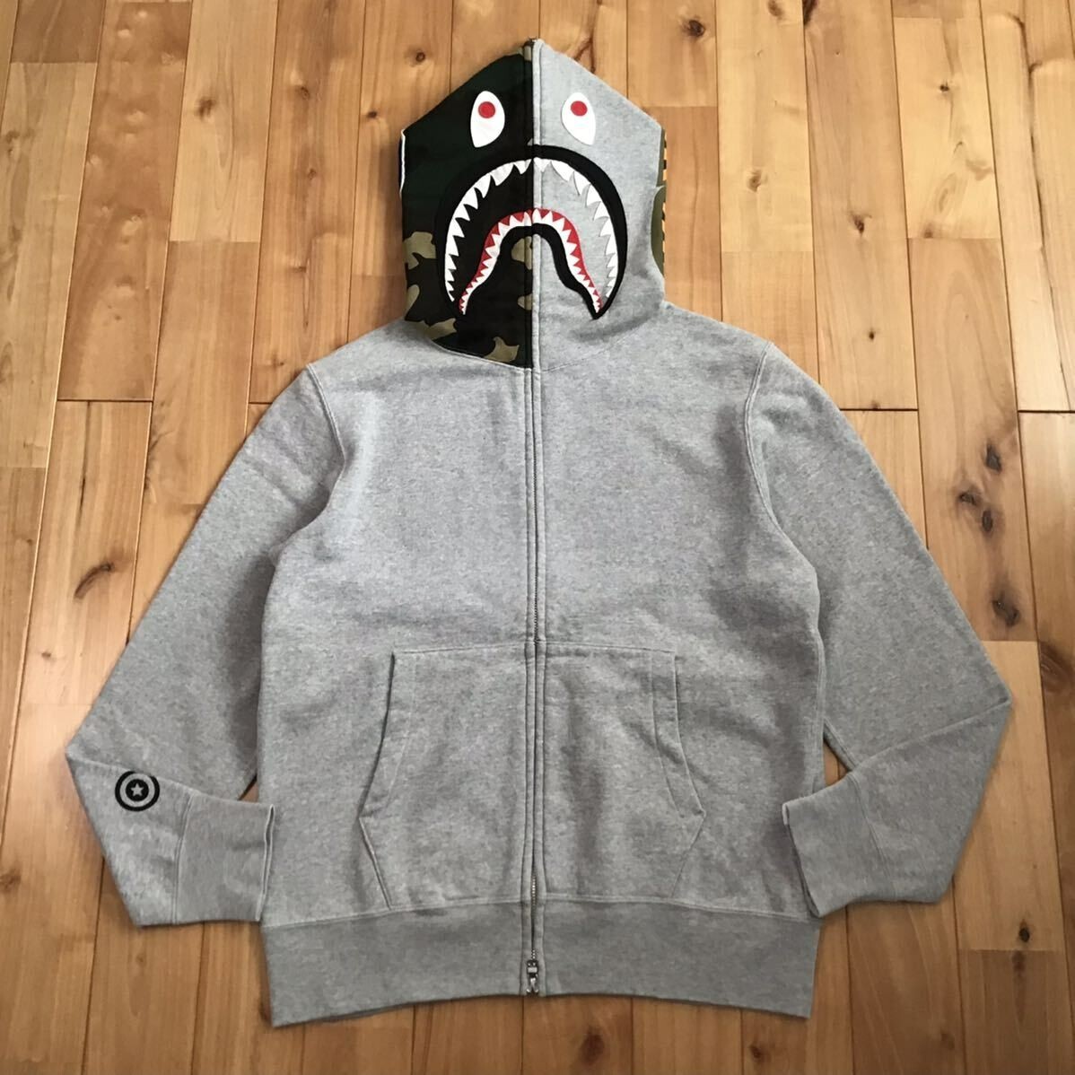 トップス woodland camo shark full zip hoodie BAPE woodland camo Shark full zip hoodie a bathing ape NIGO
