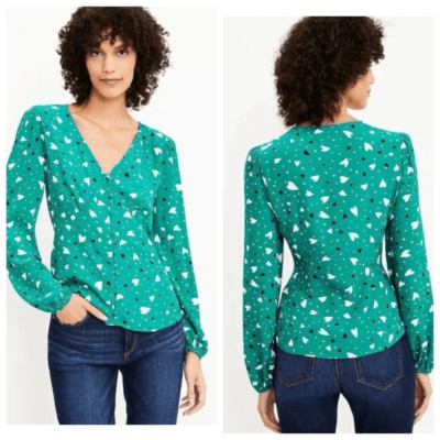 LOFT Top Womens Sz 14 Green Floating Hearts Green Fitted Button Front Blouse New