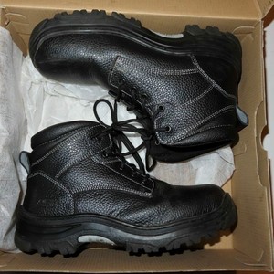 skechers work boots memory foam