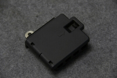 Genuine Audi Q7 4M fuse box 4M0941824AC fuse box fuse box 70A