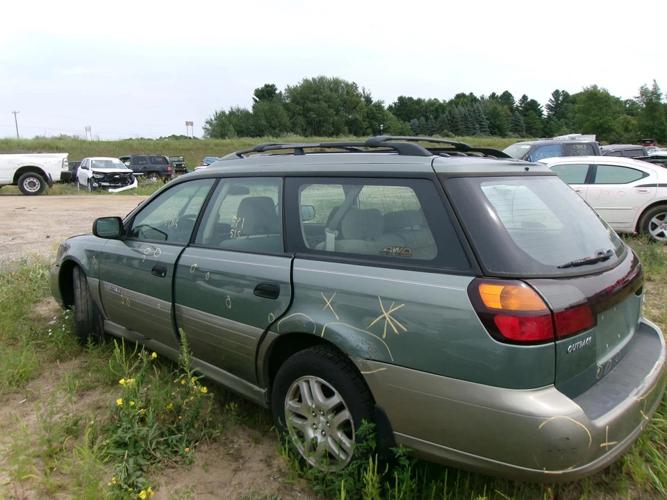 Espejo retrovisor interior delantero central usado se adapta a: Subaru Legacy 2004 sin automático Foto 4 de 4
