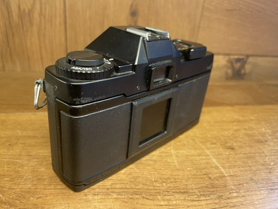 Almost Mint* Mamiya ZM Quartz Film Camera Body From Japan #R9R-40