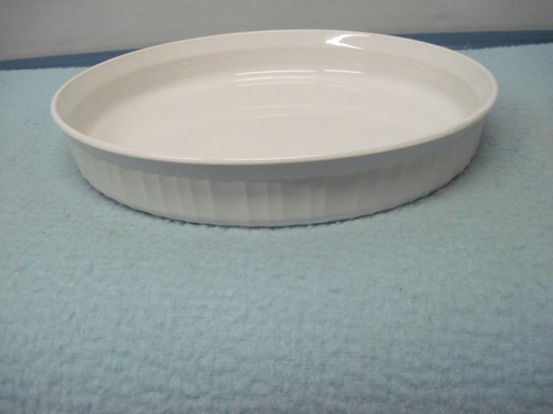 Vintage Corning Ware F-3-B French White 10 inch Round Quiche Dish