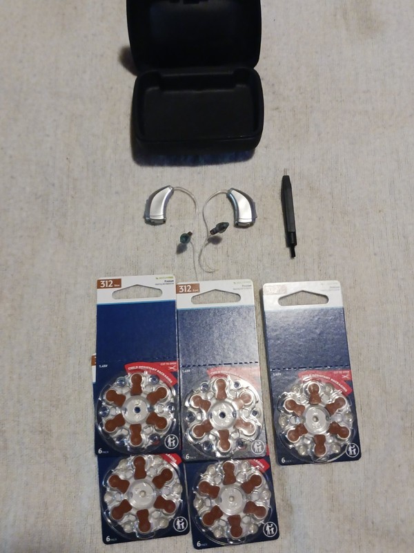 Starkey Z Series I20 BTE Hearing Aids Non Prescription & Comply W/ FDA