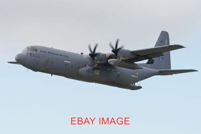 PHOTO  AEROPLANE LOCKHEED C-130J-30 HERCULES '5607' 'IDUNN' C/N 5607. BUILT 2009