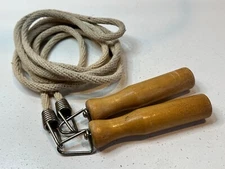 Old Vintage Wood Handle Shock Absorbing Nylon Skip Rope Jump Rope Cord 112" 9Ft