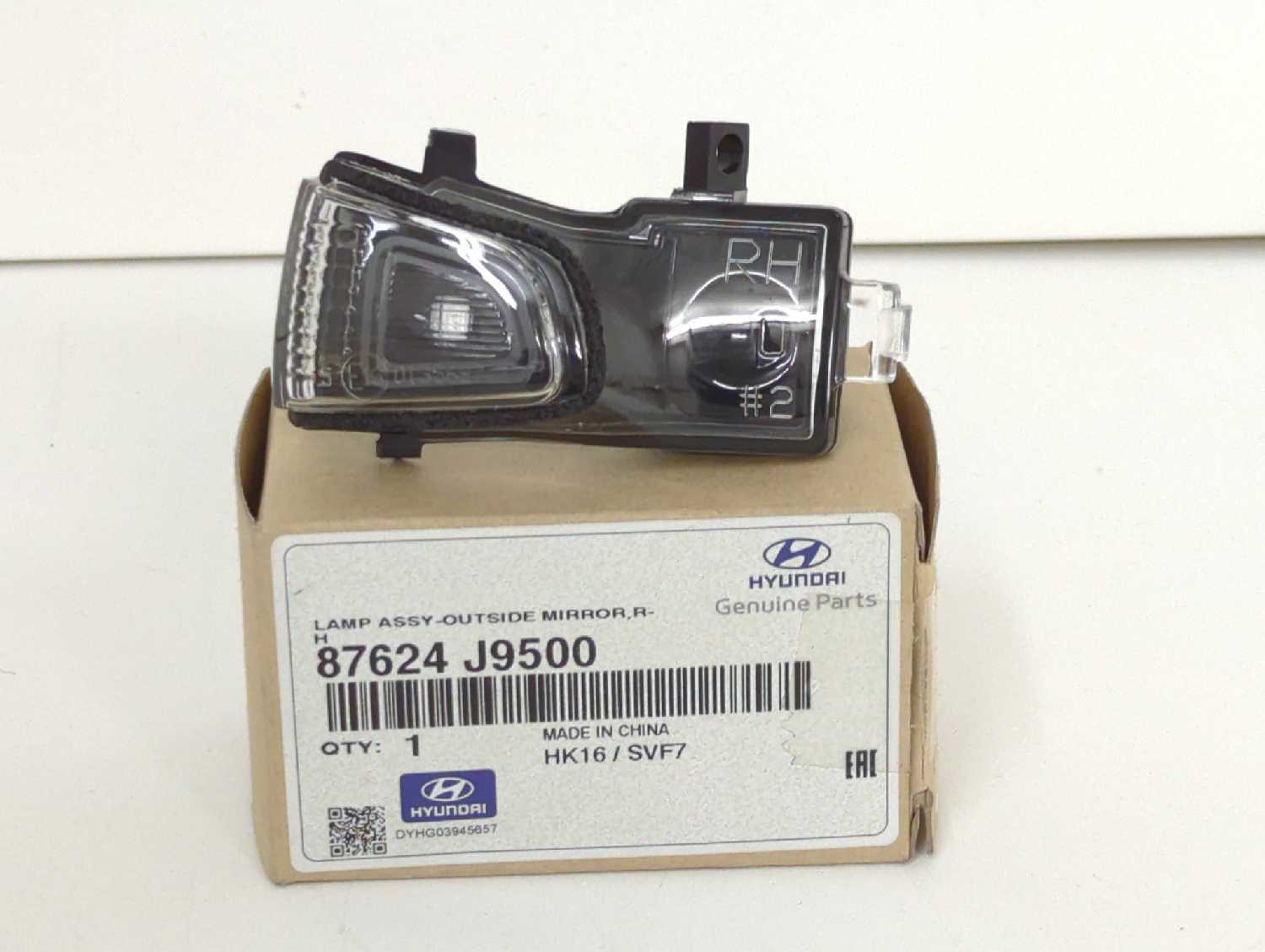 New OEM Hyundai Turn Signal Mirror Mounted 20182023 Kona RH genuine