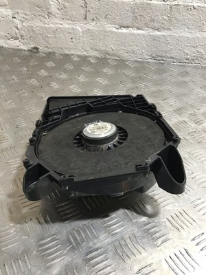 BMW 1 Series E87 Passenger Left Side Front Floor Subwoofer Sub