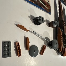 LEGO Star Wars: Geonosian Starfighter (7959) - Missing Pieces - Free Shipping