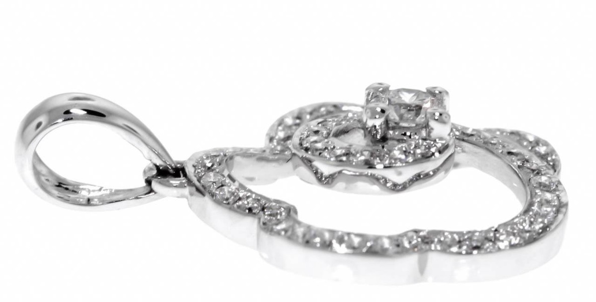 Diamond Flower Pendant Necklace 18k White Gold