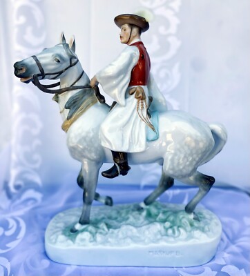 SALE! Large Herend porcelain figurine. Hungarian Man on Horseback 51