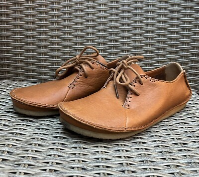 Vintage 2000's Clarks Originals Faraway Field Low-Top Moccasin Tan