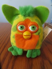 2000 McDonalds Furby Happy Meal Plush Toy Figure Yellow and Green Key Chain
