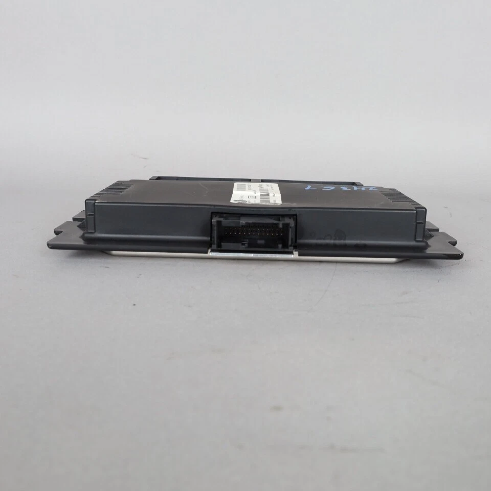 2009 BMW 328i 335i M3 Coupe Footwell módulo de carroceria BCM 61359204527 FABRICANTE DE EQUIPAMENTO ORIGINAL usado - Imagem 3 de 4