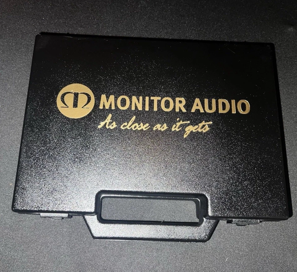 Monitor Audio 金色扬声器 Spike 地板光盘和音频锥钉套件 金色  — 第 2/2 张图片