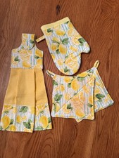 "LEMON " dish towel with 2 pot holders 1 oven mitt 4pc set