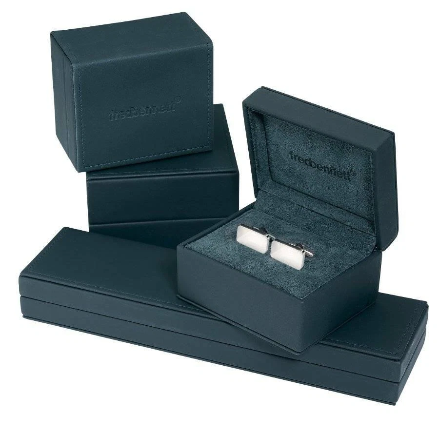 Fred Bennett stainless steel, black leather and black lava bead bracelet - Image 3 of 3