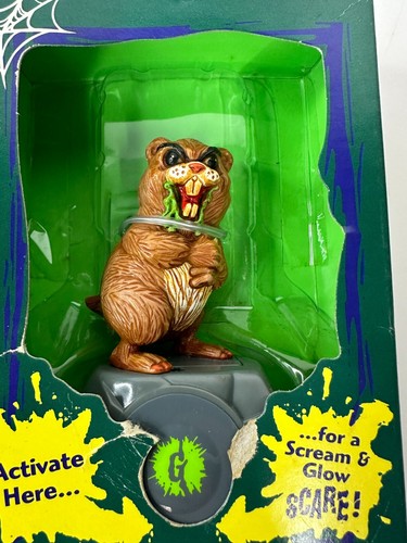 1996 GOOSEBUMPS CUDDLES THE HAMSTER LIGHTS & SOUNDS FIGURE PARACHUTE PRESS VTG - Picture 3 of 4