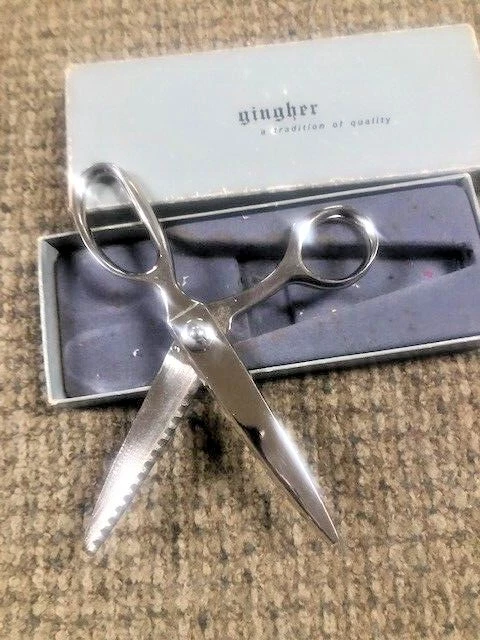 GINGHER 7 1/2" Pinking Shears G-7P Scissors Dressmaker Sewing Original Box--89-P - Image 3 of 4