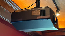 Sony Vpl-xw6000es Projector (store Demo)