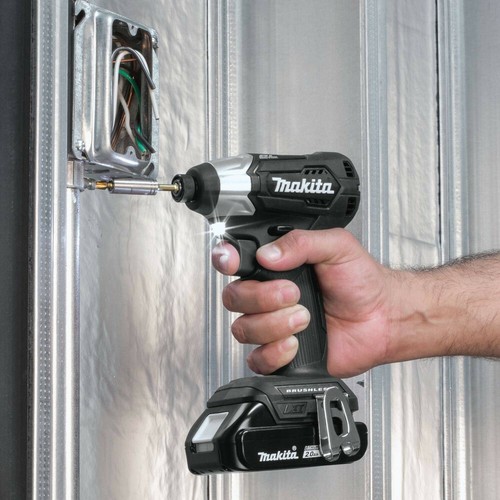 Makita 18V LXT Sub-Compact Impact Driver Kit XDT15R1B-R Certified Refurbished - Picture 5 of 9
