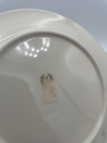 RARE! LENOX ETERNAL Gold Rim Set of 8 Bread & Butter Plates 6 1/4" - Fine China - Picture 4 of 9